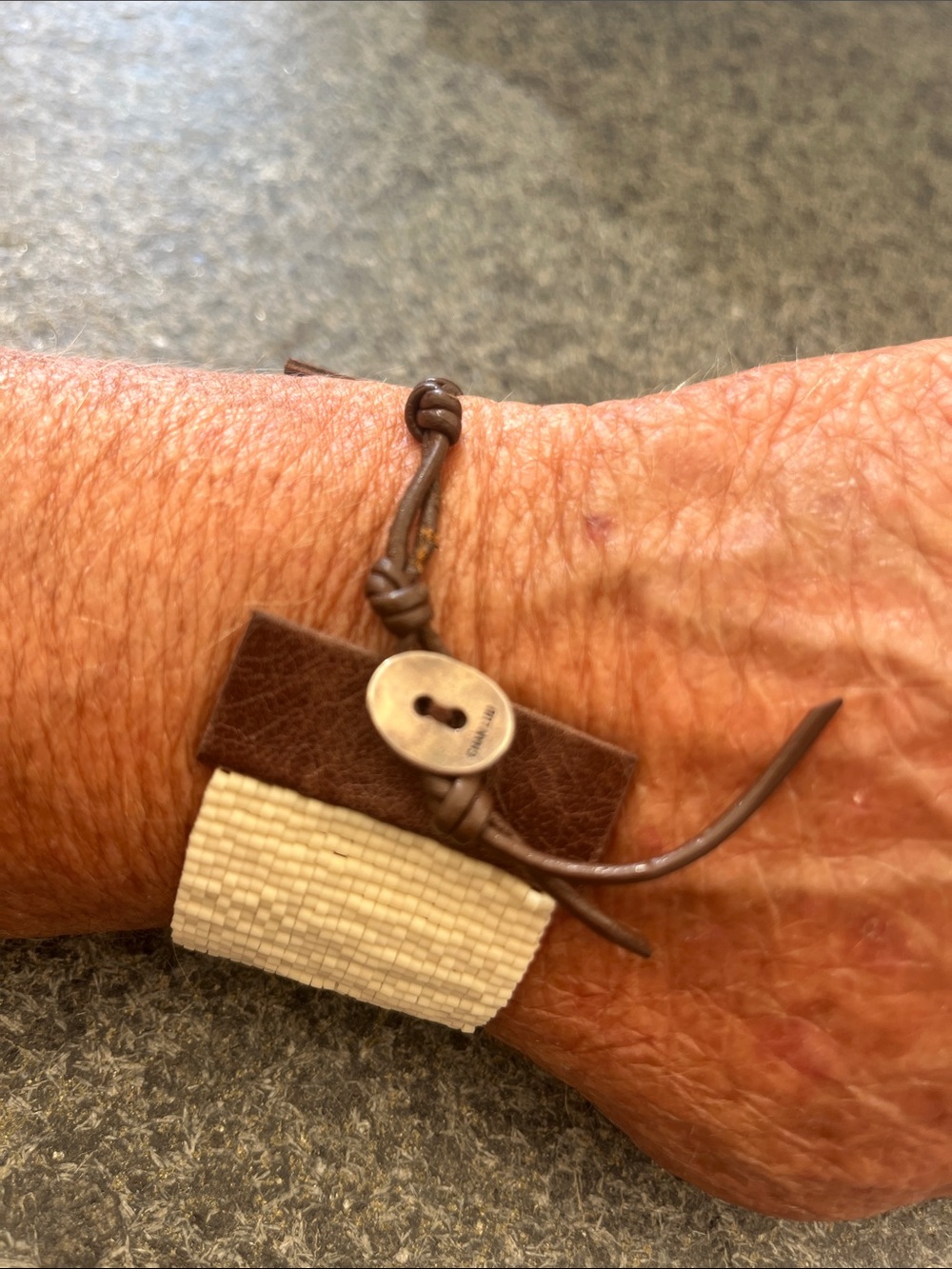 Chan Luu White Beaded cuff with leather adjustable toggle closure. Worn once - Picture 2 of 5